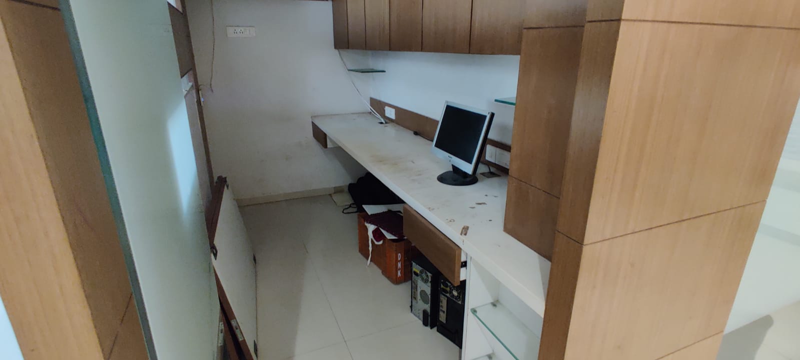 Office Space Fully Furnished in Raghuvanshi Mills , Lower Parel